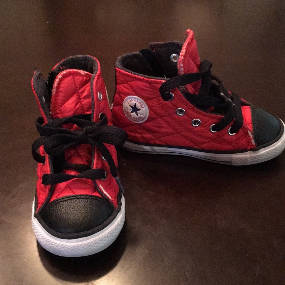 Infant Converse All Star size 7